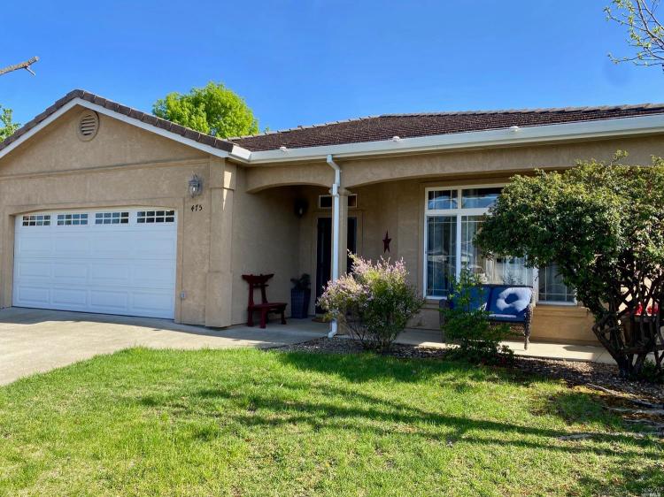 475 Briarwood Drive, Ukiah, CA 95482