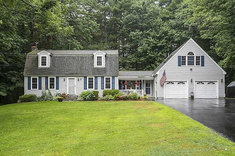 5 Coolidge Drive, Tyngsborough, MA 01879