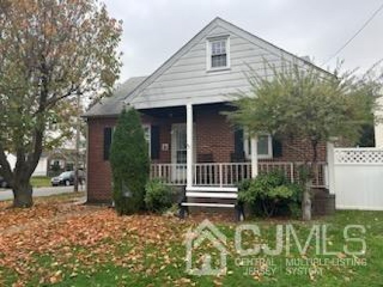 19 Post Boulevard, Carteret, NJ 07008