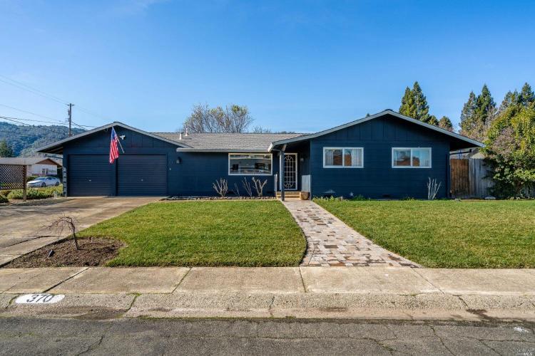 370 Place, Ukiah, CA 95482
