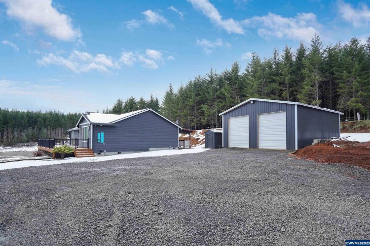 16480 Oakdale Rd, Dallas, OR 97338