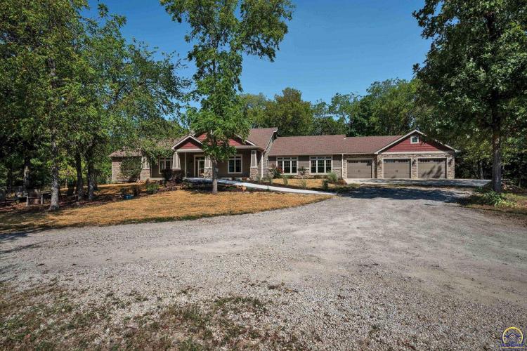 3501 Welton Grove Circle, Topeka, KS 66610