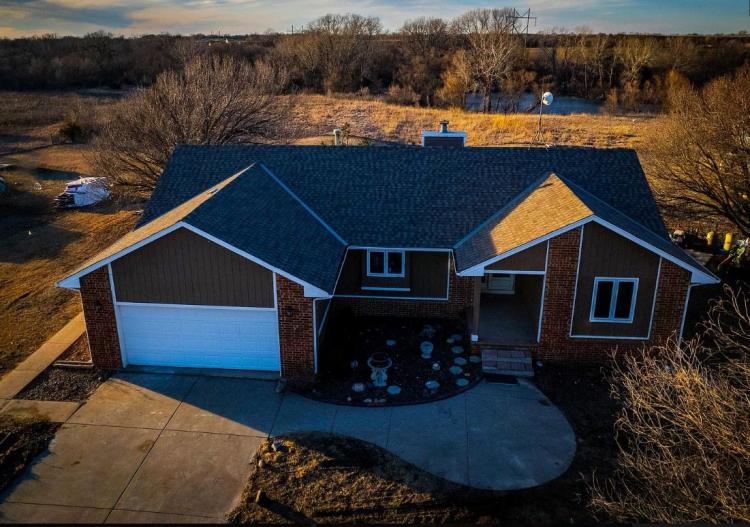 6811 N Woodlawn St, Kechi, KS 67067