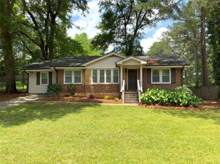 2228 Pinewood Drive, Decatur, GA 30032