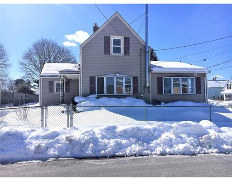 707 Sumner St, Stoughton, MA 02072