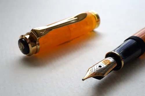 色の持つパワーを実感する万年筆。PELIKAN（ペリカン）スーベレーン