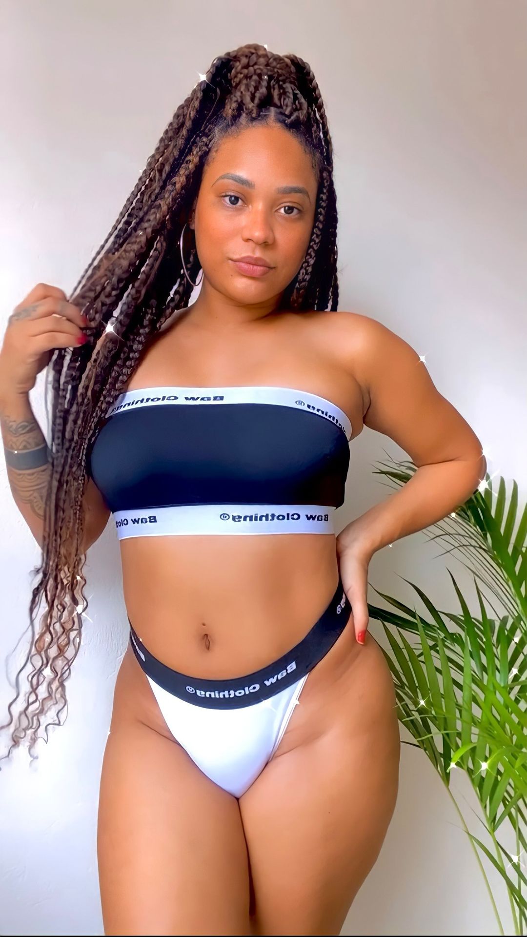 UNDERWEAR da @baw_official Top Double + calcinha Colors ✨
.
.
Lindo né! Curti e comenta ❤️
.
.
.
#negras #negraslindas #musas #pretosnotopo #boxbraid #tranças #fyp