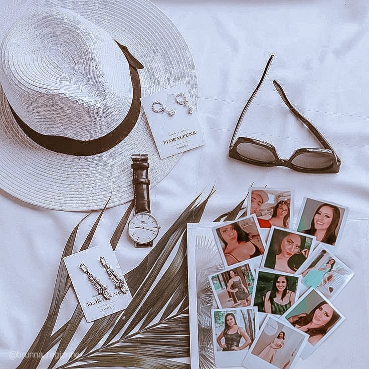 Vim postar esse flatlay, com essas fotinhas maravilhosas em polaroid que a gethrtbox me enviou... 🥰❤️ Ótimo para decorar o quarto né, a qualidade das fotos são ótimas, eu amei real.
Ah, eles tem planos a partir de R$22,99 e frete grátis minha gente 😱
E aí, o que está esperando? Eternize seus momentos 👏🥰