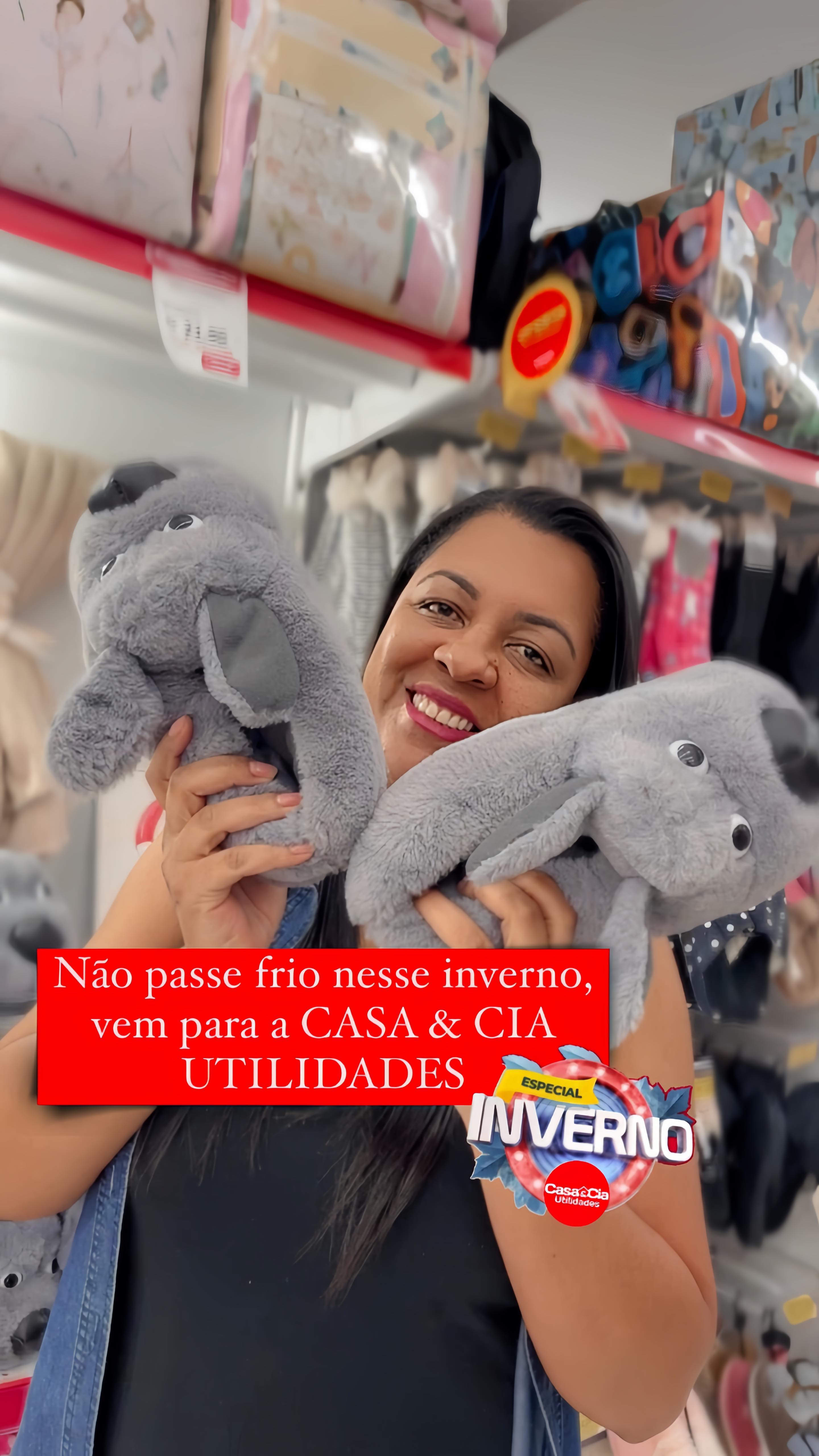 O inverno chegou e a @casaecia.utilidades trouxe mais uma promoção especial para aquecer seus dias frios! ❄️✨ 
.
❤️❄️ Aproveite os descontos exclusivos e condições especiais para garantir o melhor para sua casa, para você e para sua família .
.
Promoção válida de 26/06 até 2/07 ou até durarem os estoques.
.
📍Com 7 lojas nas cidades de Sorocaba, São Roque, Itú e Itapetininga e com funcionários prontos para atender você!
.
⌚️Horário de funcionamento é de segunda a sábado, das 8:00 às 21:00, e aos domingos e feriados das 9:00 às 19:00. .
.
@casaecia.utilidades pronta para receber você com um atendimento caloroso! 
.
Visite uma das lojas e fique de olho nas redes sociais e aproveite as ofertas incríveis da Promoção especial de Inverno!.
.
#PromocaoespecialDeinverno #CasaECIAUtilidades #AconchegoEmCasa #Ofertasimperdíveis