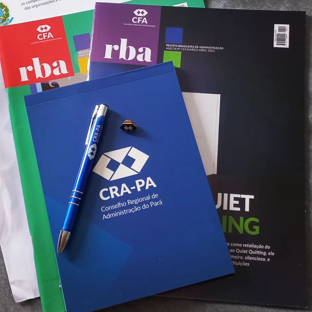 Olha q legal, um recebidinho do @cra_pa, pra lembrar vc q tb é Adm de manter em dia sua anualidade. Inclusive, estamos no mês que é comemorado o Dia do Profissional de Administração, que foi dia 9. 

O Conselho de Administração é a proteção à nossa profissão, e o órgão regulador que mantém os princípios do bom exercício da gestão, para Bacharéis, Tecnólogos e Mestres. 

Adm tem q ter carteira!! 
.
.
.
.
.
#adm #administração #administradora #cfa #crapa