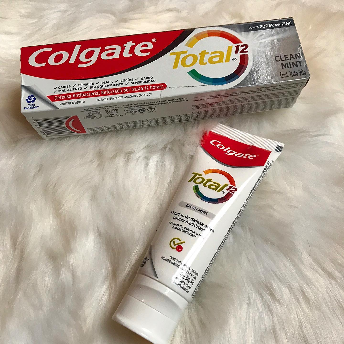 Fui selecionada pela @hometesterclubbr para testar a novo creme dental Colgate Total 12- Clean Mint agora com nova embalagem.

Boca totalmente protegida por até 12 horas 🤩
.
.
.
.
#colgatetotal12htc #totalmenteprotegidohtc #recebidos #blogueiradolar #blogueirasbrasil