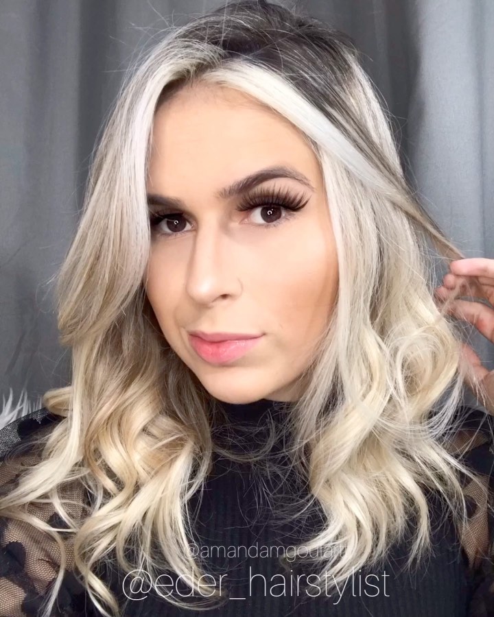 𝓝𝓮𝔀  𝓱𝓪𝓲𝓻  𝓵𝓸𝓲𝓻𝓪𝓼𝓼𝓪:
Estou completamente apaixonada!!! @eder_hairstylist  arrasou novamente, trabalho impecável, excelente profissional 🤩👏🏻
-
-
📍 Ele atende em cachoeirinha no salão @constantinnesaloon , então quem tiver interesse em fazer o cabelo dos sonhos, só entrar em contato com ele, é um profissional nota 10!!👏🏻🤩