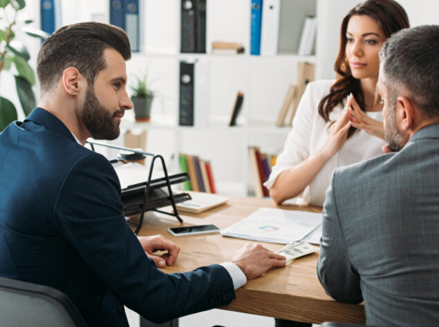 How Commercial Equipment Financing Works: A Complete Guide for Bradenton Businesses