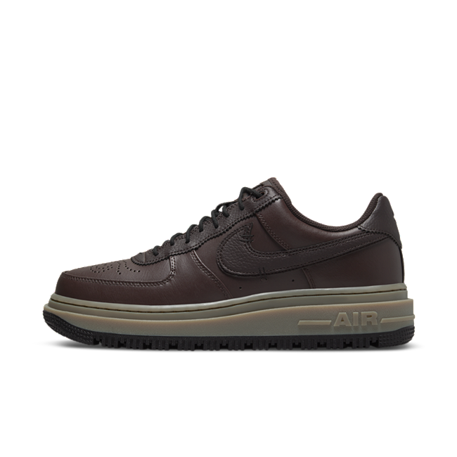 Nike Air Force 1 Luxe DN2451-200 01