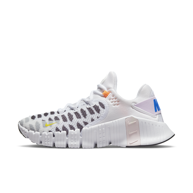 Nike Free Metcon 4 DJ4310-074 01