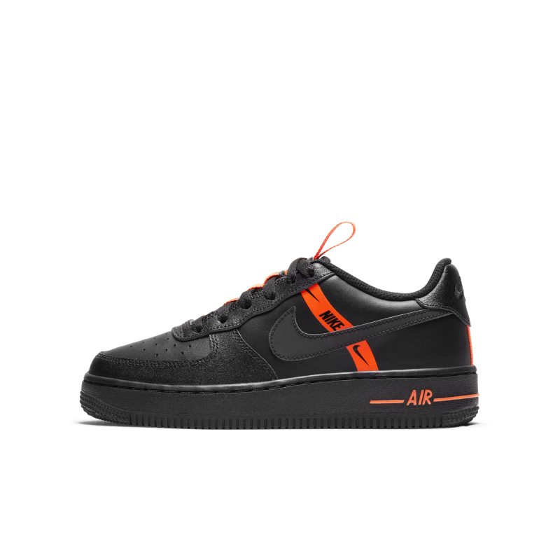 Nike Air Force 1 LV8