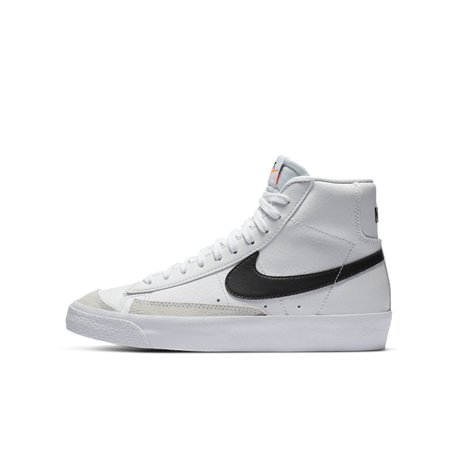 Nike Blazer Mid '77 DA4086-100