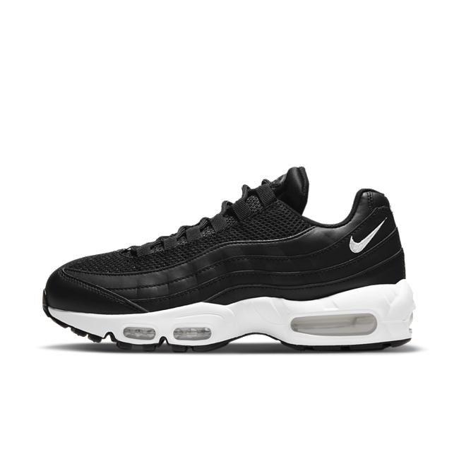 A Nike Criou Uma Dupla De Air Max 95 Apenas Com Preto E Branco