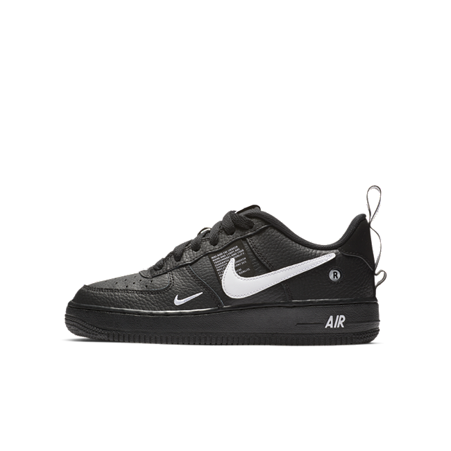 Nike Air Force 1 LV8 Utility AR1708-001 01