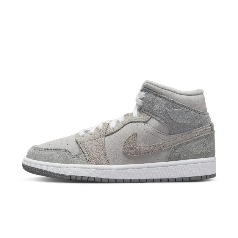 Jordan 1 Mid SE DO7139-002 01