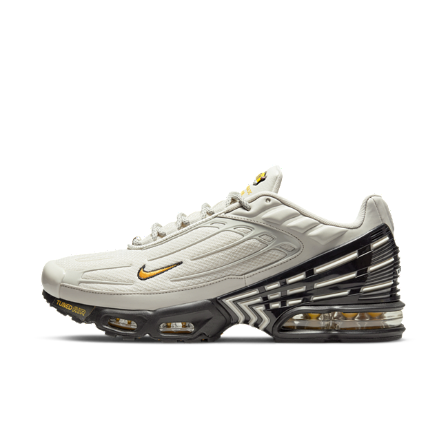 Nike Air Max Plus 3 DO6385-001 01