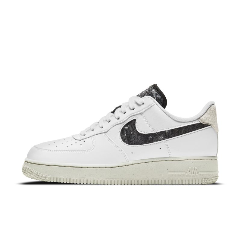 Nike Air Force 1 '07 SE DA6682-100 01