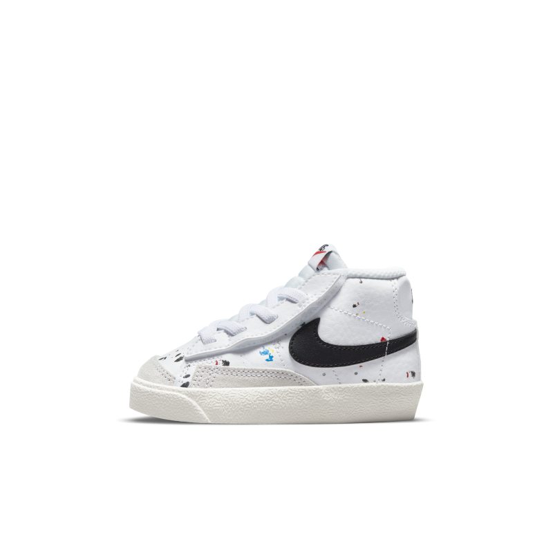 Nike Blazer Mid '77 DJ2620-100 01