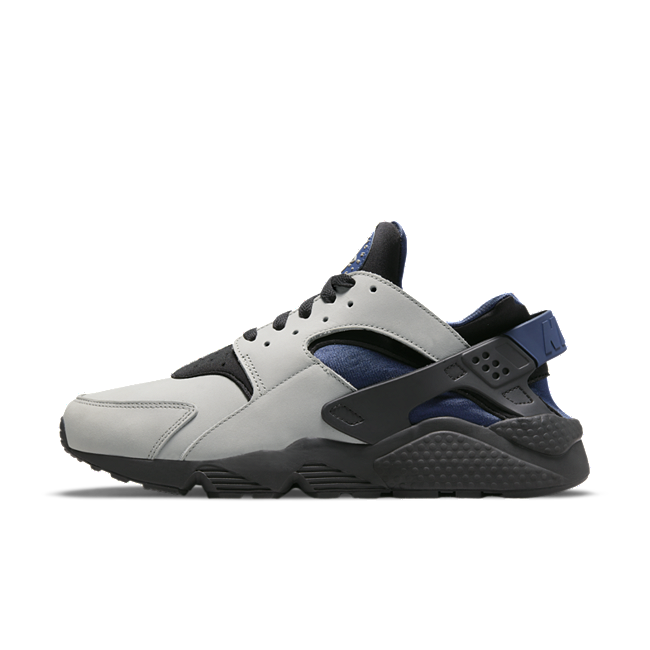 Nike Air Huarache DH8143-400