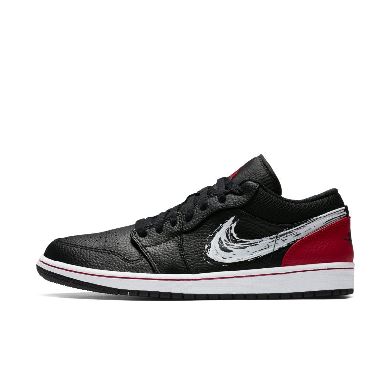 Jordan 1 Low SE