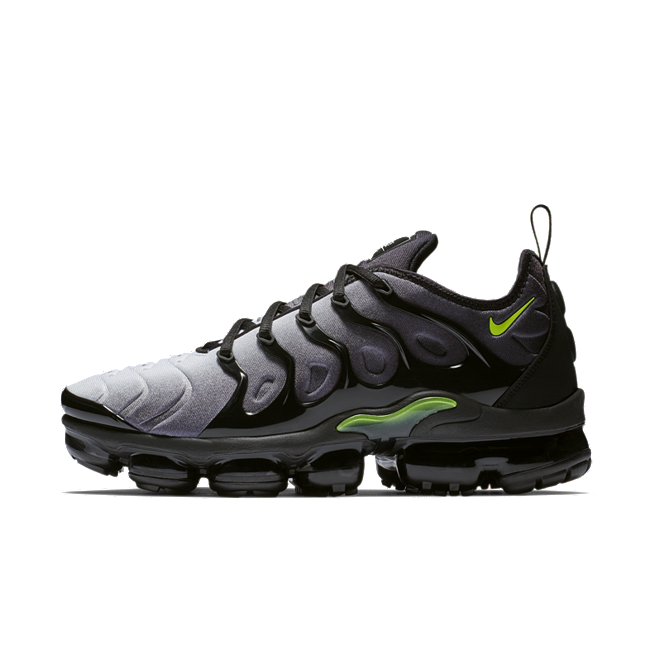 Nike Air VaporMax Plus 924453-009 01