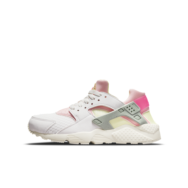 Nike Huarache Run DR0163-100