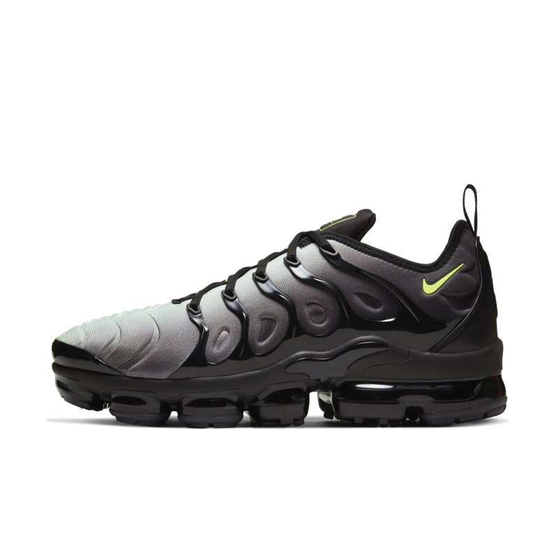 Nike Air VaporMax Plus CW7478-001 01