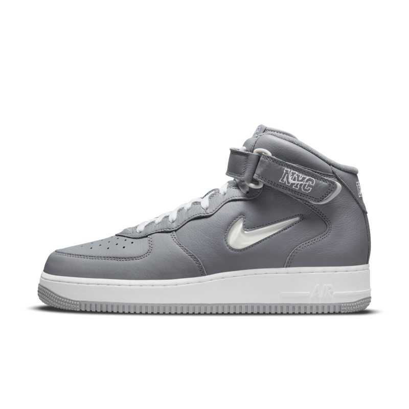 Nike Air Force 1 Mid | SPORTSHOWROOM