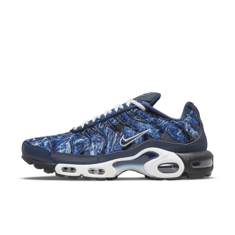 Nike Air Max Plus DO6384-400 01