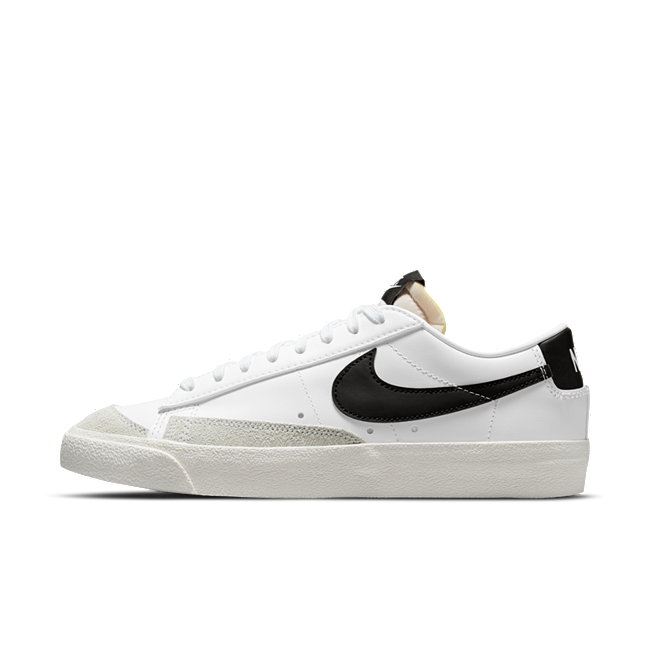 Nike Blazer Low '77 DC4769-102 01