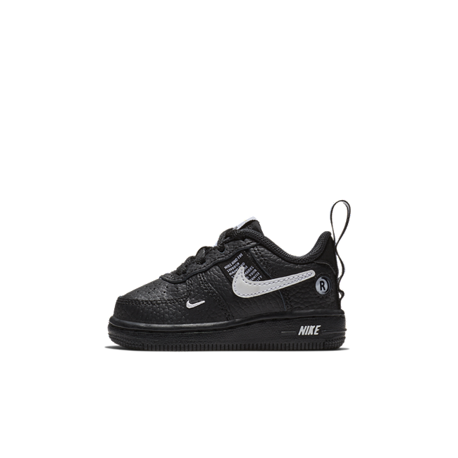 Nike Force 1 LV8 Utility AV4273-001 01