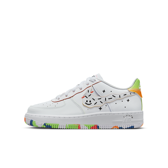 Nike Air Force 1 LV8 DV1366-111