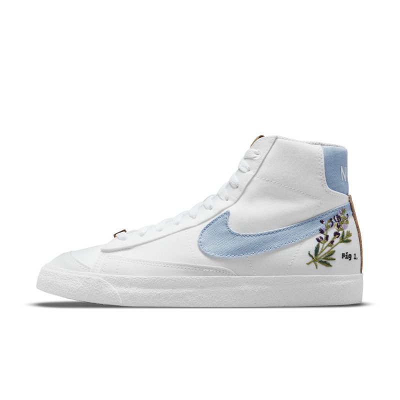 nike blazer mid se