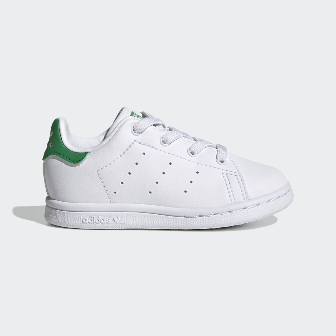 stan smith tennis shoes