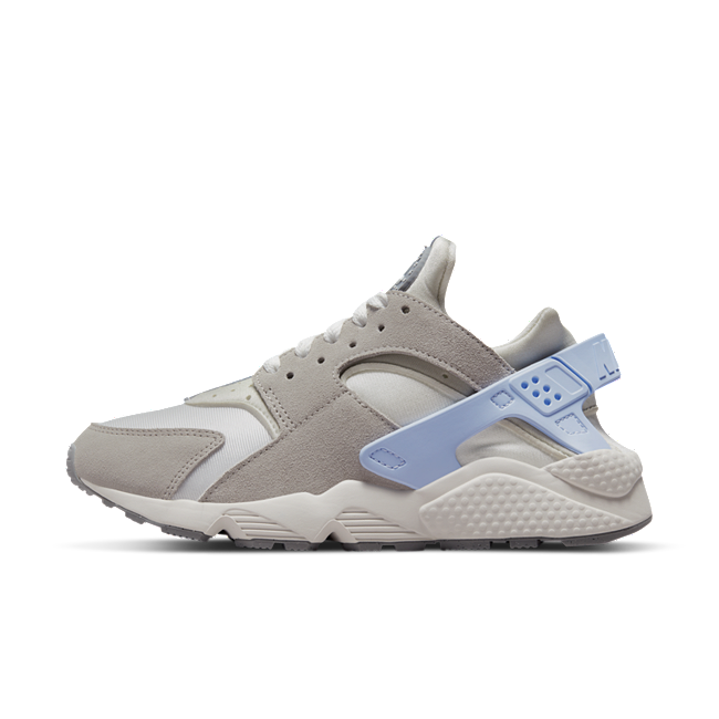 Nike Air Huarache DV6983-100