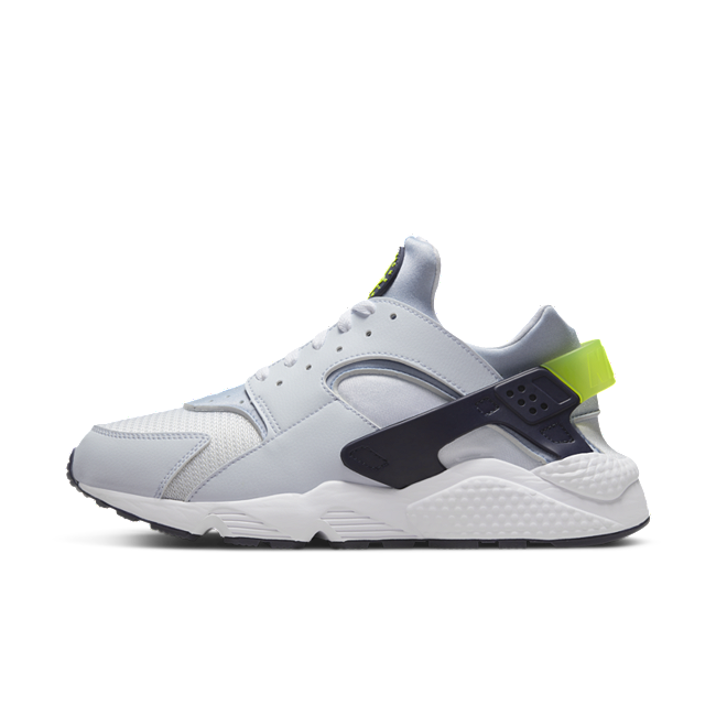 Nike Air Huarache DV6825-100