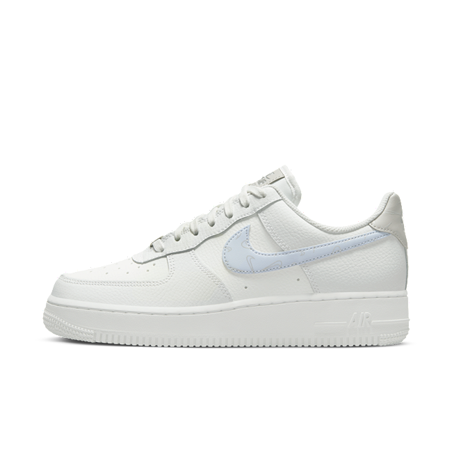 Nike Air Force 1 '07 DV2237-101 01