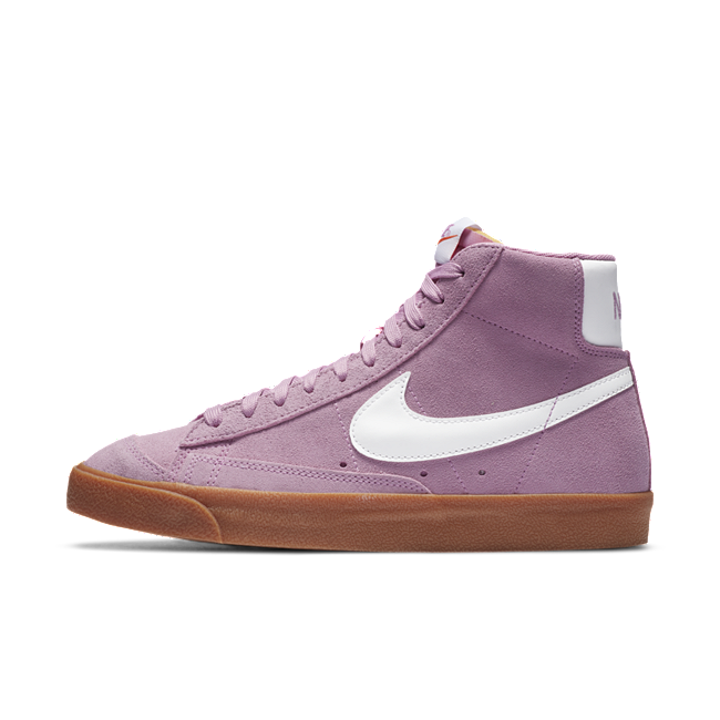 fuchsia nike blazers