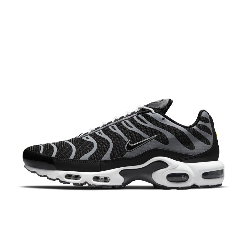 half and half air max plus