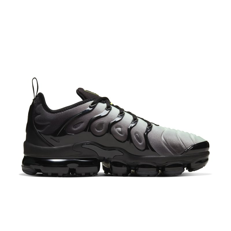 Nike Air VaporMax Plus CW7478-001 03