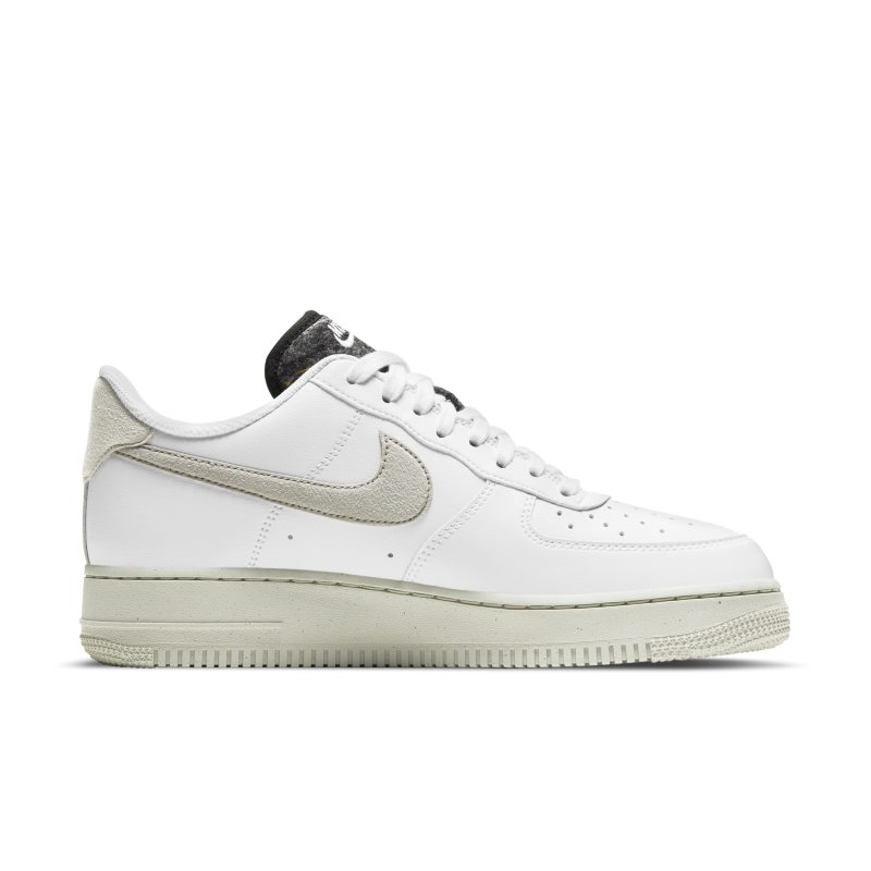 Nike Air Force 1 '07 SE DA6682-100 03