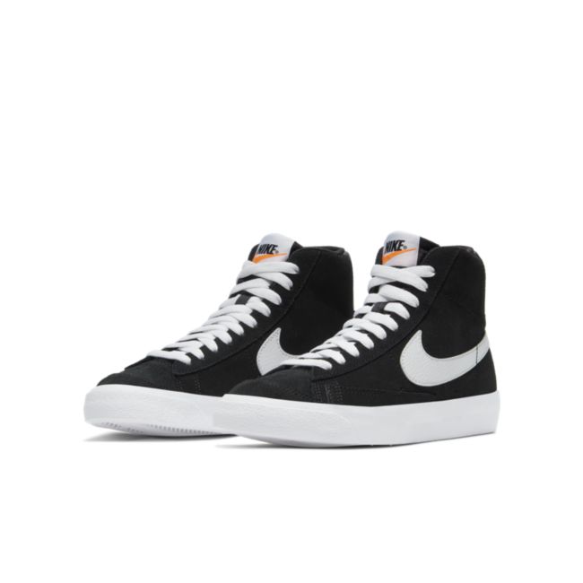 Nike Blazer Mid '77 Suede DD3237-002 02