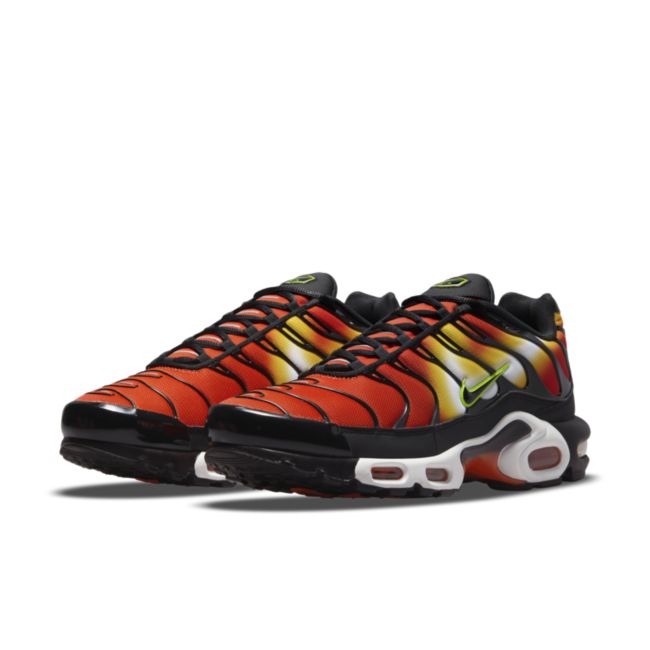 Nike Air Max Plus DR8581-800 02