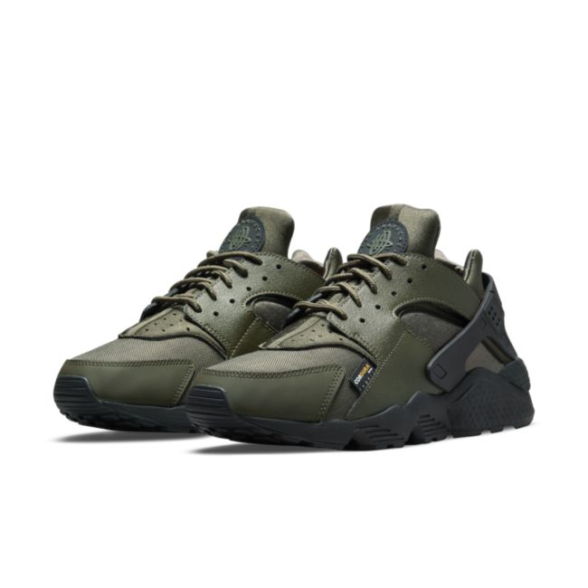 Nike Air Huarache DO6703-300 04