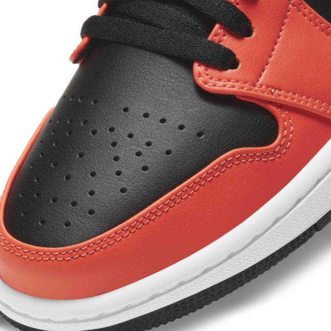 Air Jordan 1 Low SE 'Black Turf Orange' CK3022-008